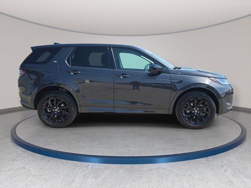 2025 Land Rover Discovery Sport S
