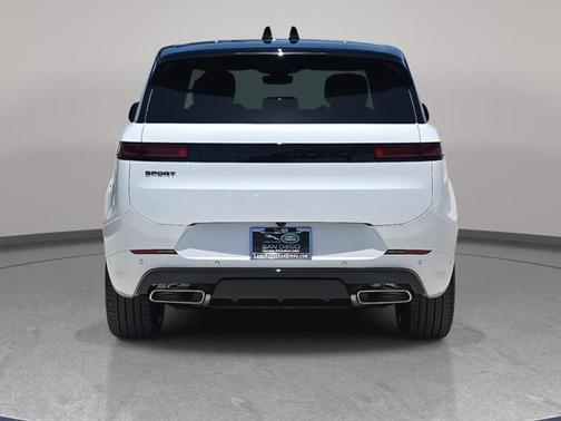 2025 Land Rover Range Rover Sport SE