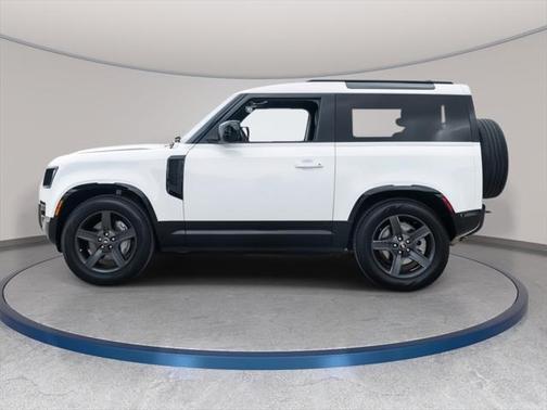 2024 Land Rover Defender X-Dynamic SE