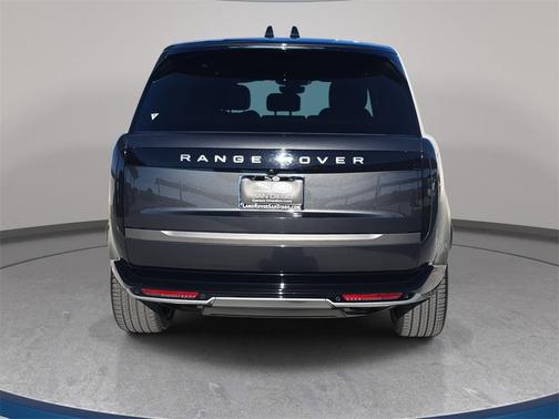 2024 Land Rover Range Rover SE