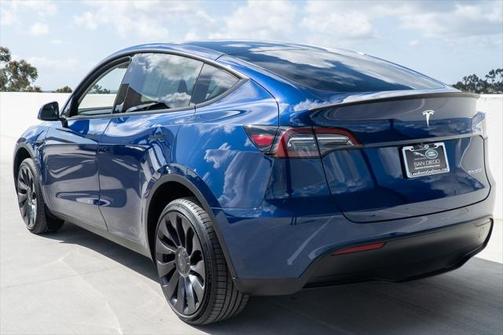 2023 Tesla Model Y Performance