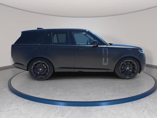 2025 Land Rover Range Rover Autobiography