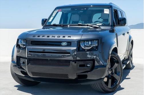 2025 Land Rover Defender V8