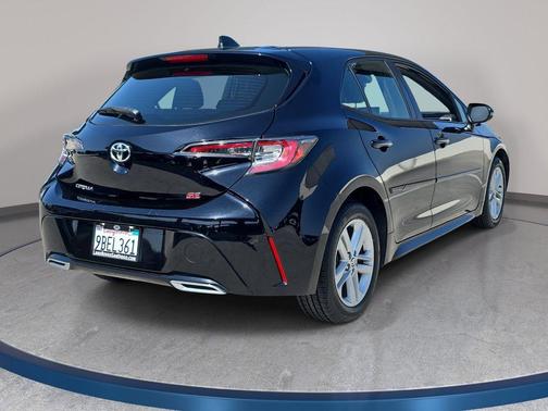 Midnight Black Metallic 2020 Toyota Corolla SE