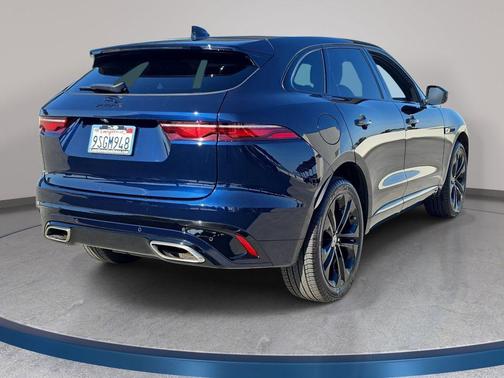 2025 Jaguar F-PACE P400 R-Dynamic S