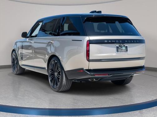 2025 Land Rover Range Rover SE