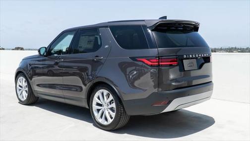 2024 Land Rover Discovery S