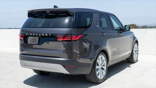 2024 Land Rover Discovery S