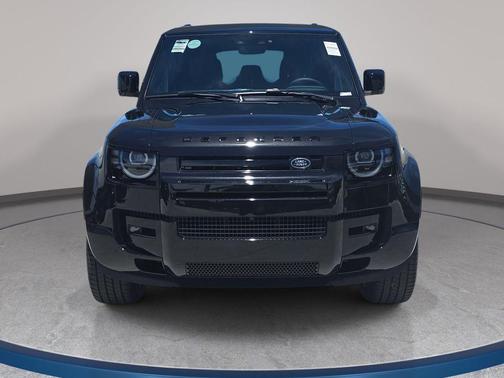 Santorini Black 2026 Land Rover Defender X-Dynamic SE