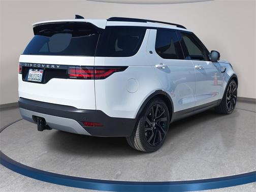 2024 Land Rover Discovery S