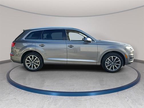 2017 Audi Q7 3.0T Premium