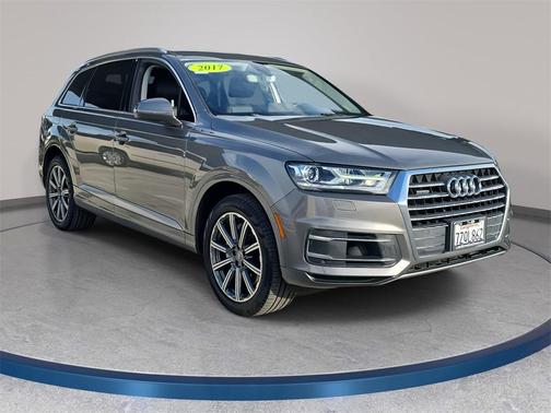 2017 Audi Q7 3.0T Premium