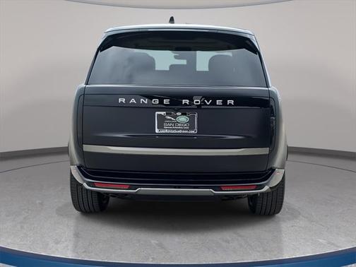 2025 Land Rover Range Rover SE