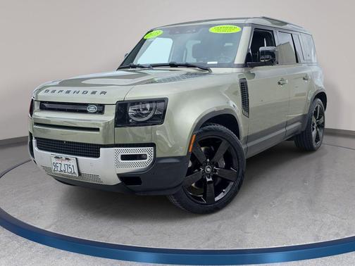 Pangea Green Metallic 2023 Land Rover Defender SE