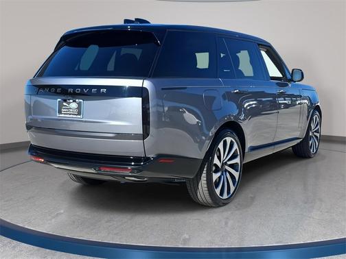 2026 Land Rover Range Rover SE