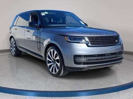 2026 Land Rover Range Rover SE