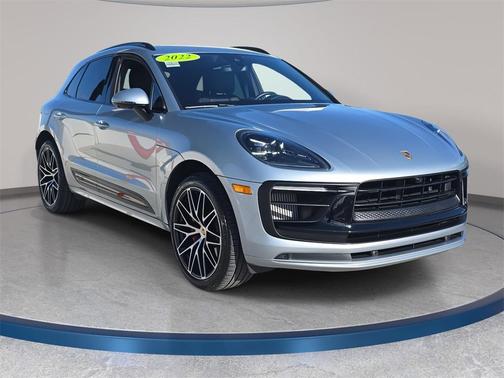 2022 Porsche Macan S