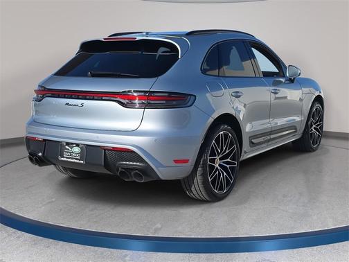 2022 Porsche Macan S