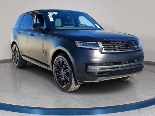 2026 Land Rover Range Rover SE