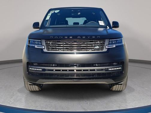2026 Land Rover Range Rover SE