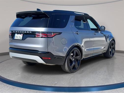 2025 Land Rover Discovery Metropolitan Edition