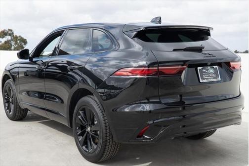 2025 Jaguar F-PACE P250
