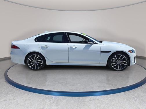 Fuji White 2024 Jaguar XF R-Dynamic SE