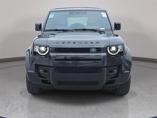 2025 Land Rover Defender X-Dynamic SE