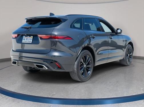2024 Jaguar F-PACE P400 R-Dynamic S