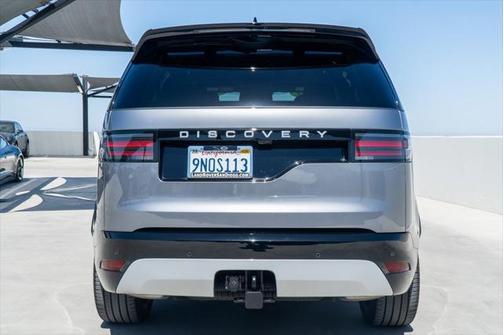 2024 Land Rover Discovery Metropolitan Edition