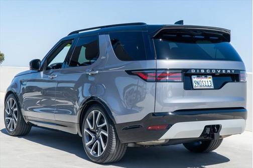 2024 Land Rover Discovery Metropolitan Edition