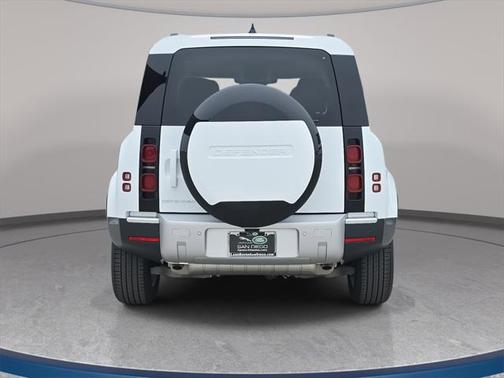 2025 Land Rover Defender S