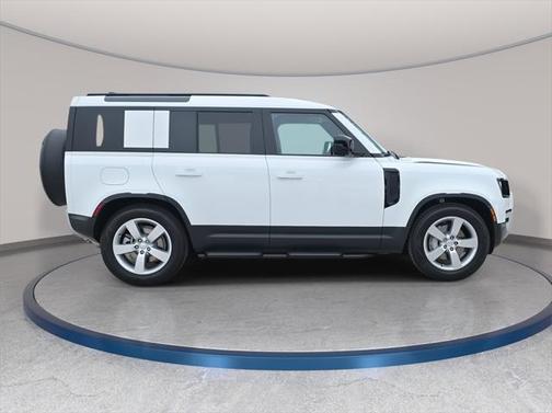 2025 Land Rover Defender S