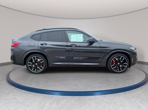 2023 BMW X4 M40i