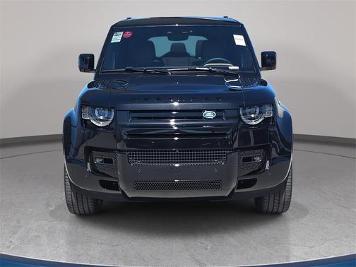 2025 Land Rover Defender X-Dynamic SE