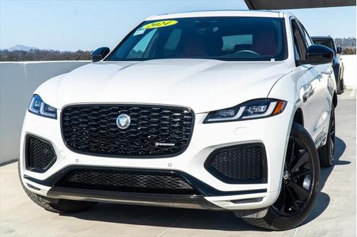 2024 Jaguar F-PACE P250