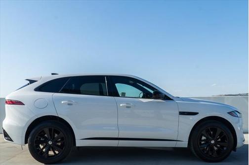 2024 Jaguar F-PACE P250