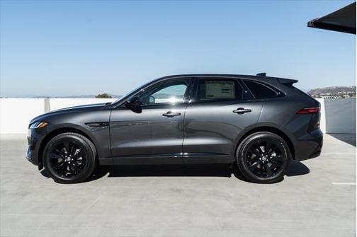 2025 Jaguar F-PACE P250