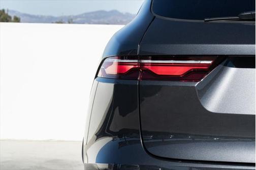 2025 Jaguar F-PACE P250