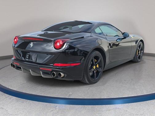 2016 Ferrari California T