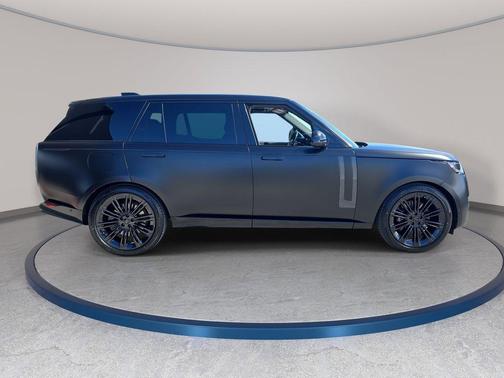Obsidian Black 2026 Land Rover Range Rover Autobiography