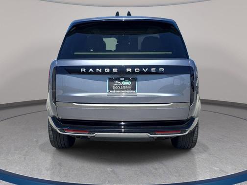 Eiger Gray Metallic 2024 Land Rover Range Rover SE