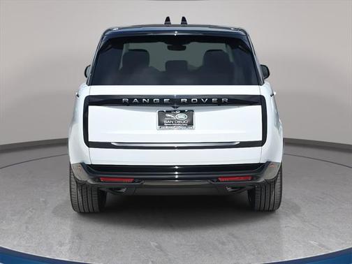 2025 Land Rover Range Rover SE