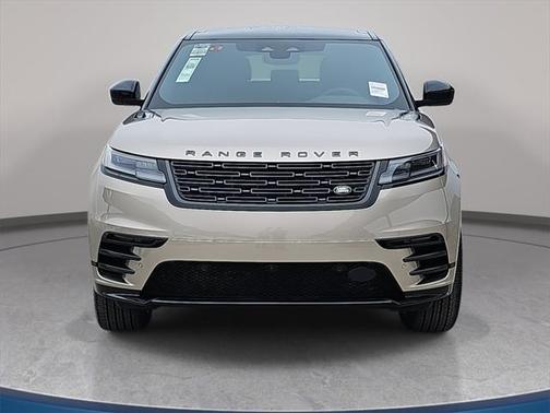 2026 Land Rover Range Rover Velar P250 SE R-Dynamic