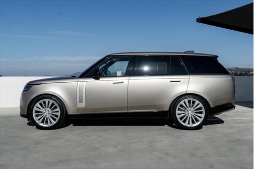 2023 Land Rover Range Rover First Edition