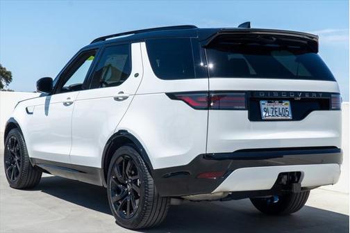 2024 Land Rover Discovery Dynamic SE