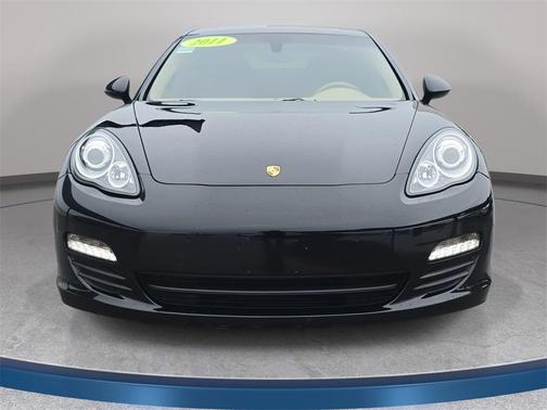 2011 Porsche Panamera 4