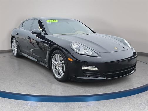2011 Porsche Panamera 4