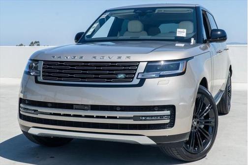 2025 Land Rover Range Rover SE