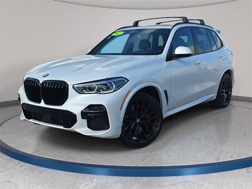 2022 BMW X5 M50i